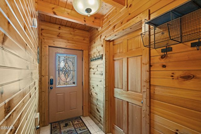 753 Glory Ridge Way, Gatlinburg, TN 37738