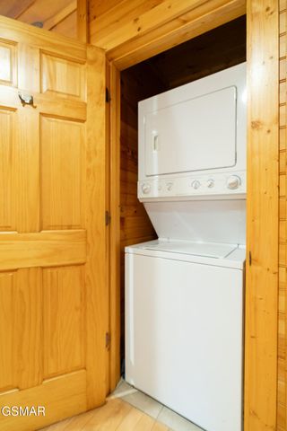753 Glory Ridge Way, Gatlinburg, TN 37738