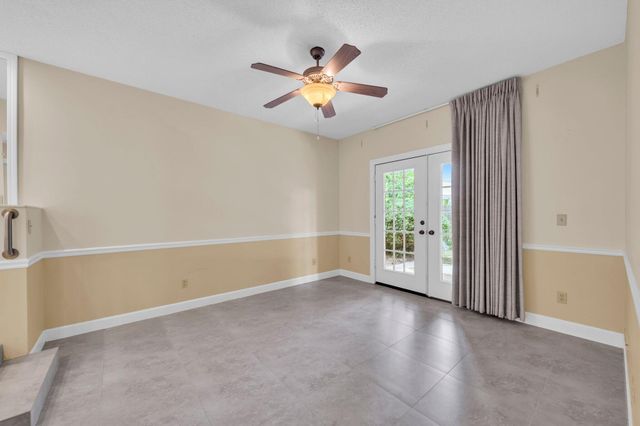 44 Rue De Fecamp, Destin, FL 32541