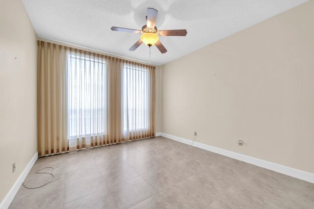 44 Rue De Fecamp, Destin, FL 32541