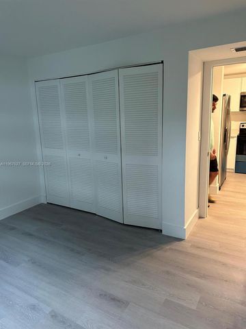 210 SW 11th St 510, Miami, FL 33130