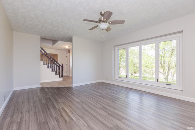 10810 N State Road 67, Albany, IN 47320
