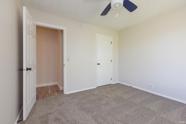 10810 N State Road 67, Albany, IN 47320