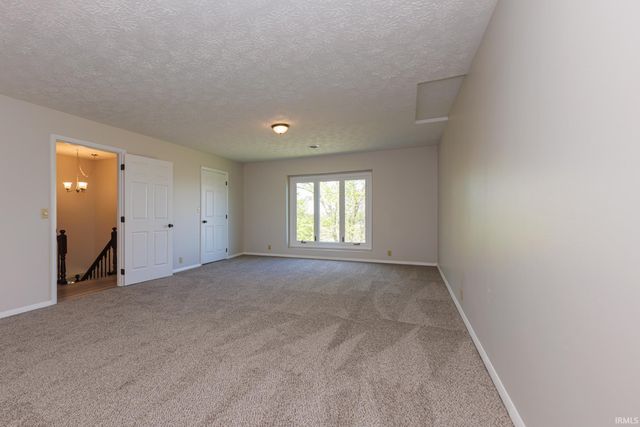 10810 N State Road 67, Albany, IN 47320