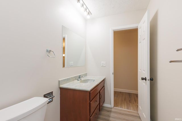10810 N State Road 67, Albany, IN 47320
