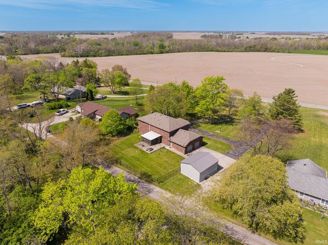 10810 N State Road 67, Albany, IN 47320