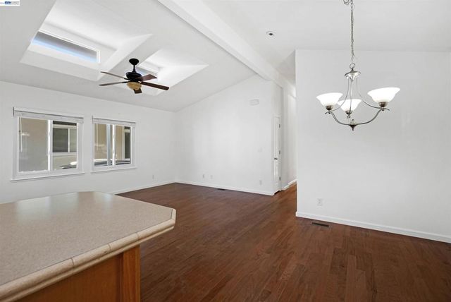 1200 W Winton Ave, Hayward, CA 94545