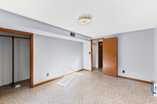 10964 Magnolia Street NW, Coon Rapids, MN 55448