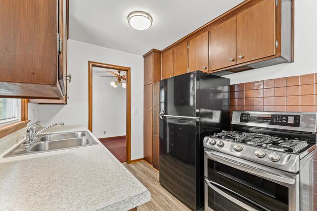 10964 Magnolia Street NW, Coon Rapids, MN 55448