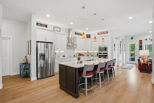 6306 MURANO WAY, Columbia, MO 65201