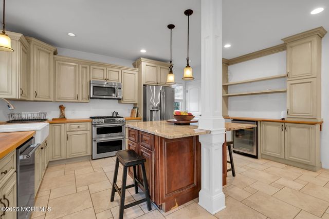 184 Hance Road, Fair Haven, NJ 07704
