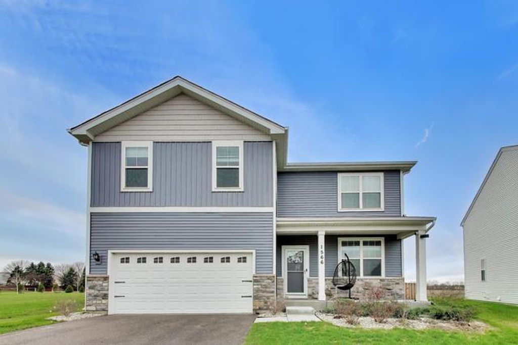 1566 Dublin Drive, Hampshire, IL 60140
