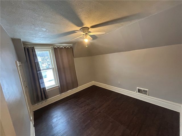 189 Fairfield Ave, Johnstown, PA 15906