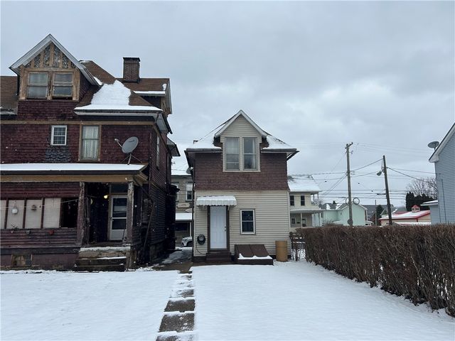 189 Fairfield Ave, Johnstown, PA 15906