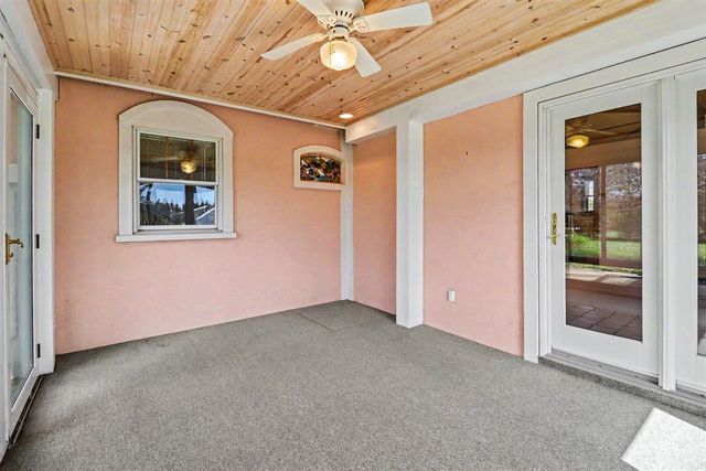 2707 W Hansen Road, Ludington, MI 49431