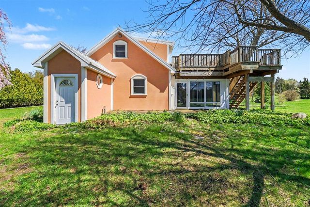2707 W Hansen Road, Ludington, MI 49431
