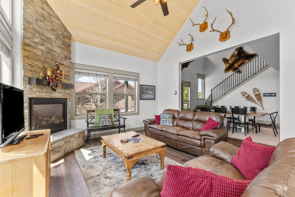 1089 Graham Dr, McCall, ID 83638 photo 12