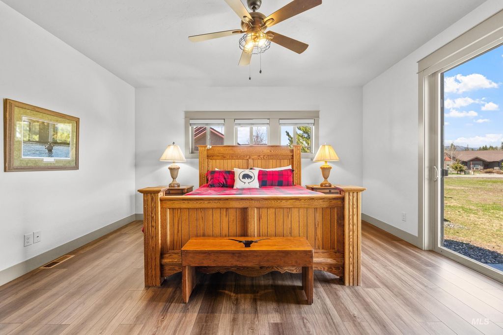 1089 Graham Dr, McCall, ID 83638 photo 18