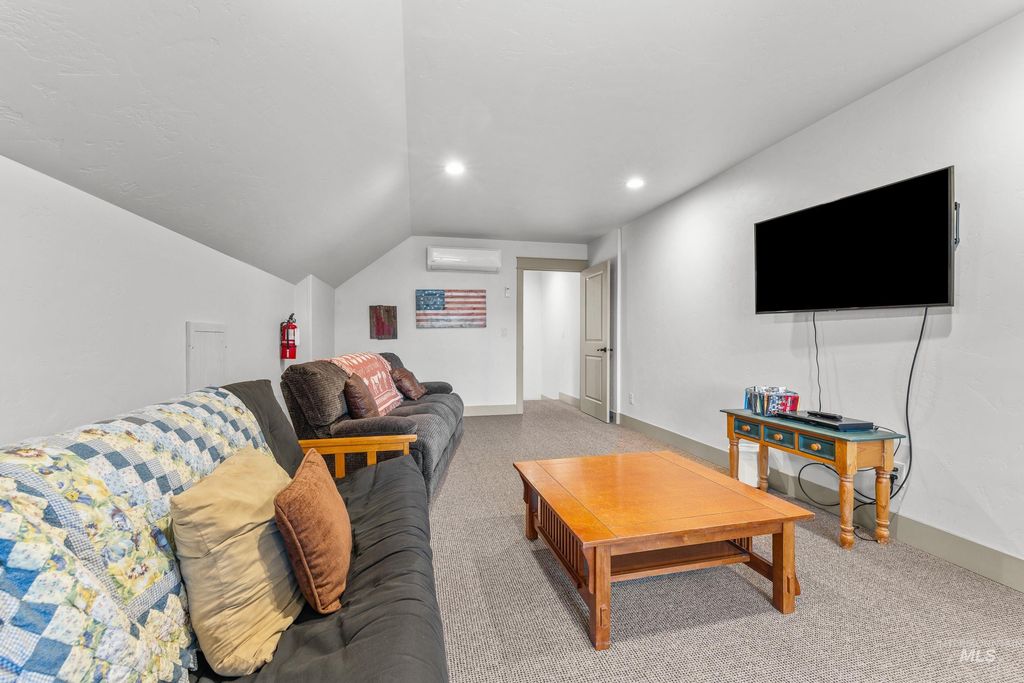 1089 Graham Dr, McCall, ID 83638 photo 31