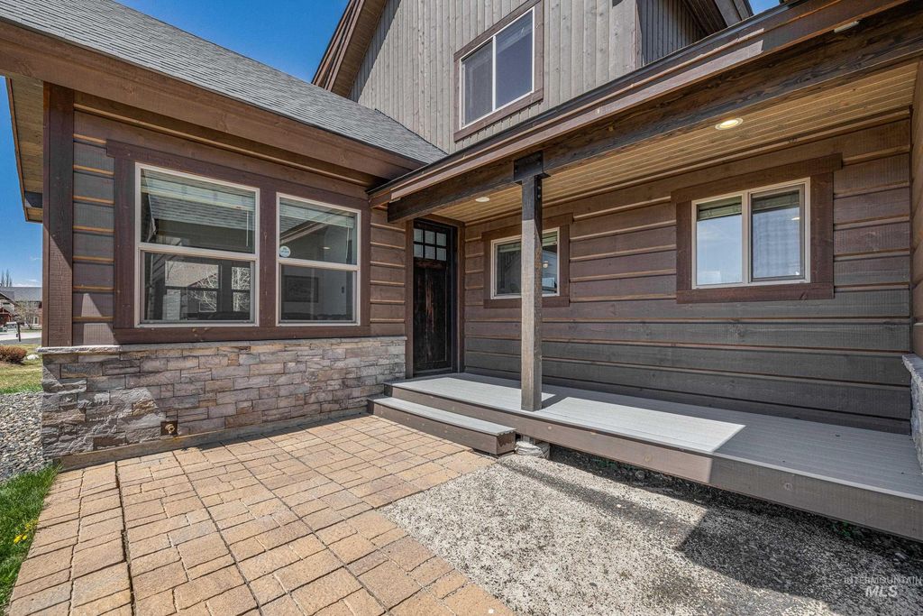 1089 Graham Dr, McCall, ID 83638 photo 8