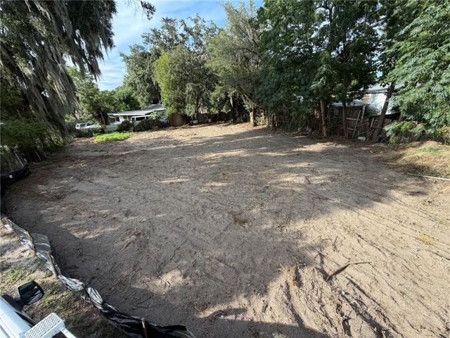 1185 APOPKA BOULEVARD, Apopka, FL 32703