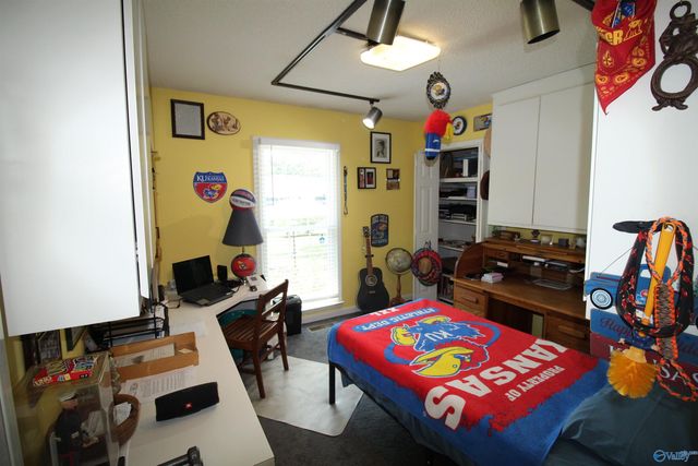 151 Hazelwood Drive, Hazel Green, AL 35750