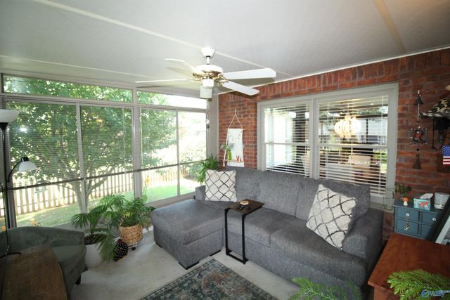 151 Hazelwood Drive, Hazel Green, AL 35750