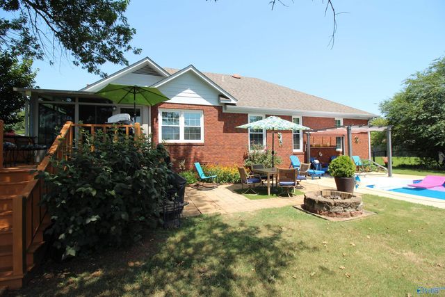 151 Hazelwood Drive, Hazel Green, AL 35750