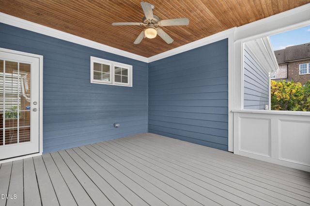 1221 Chalk Maple Drive, Cary, NC 27519