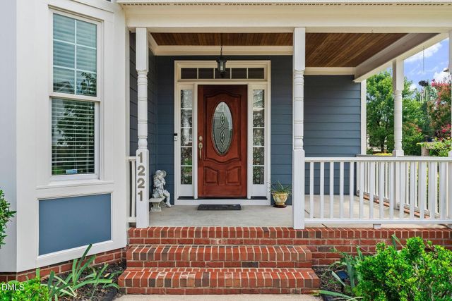 1221 Chalk Maple Drive, Cary, NC 27519