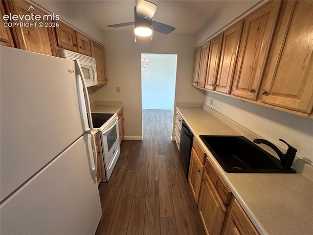 411 Lakewood Circle C407, Colorado Springs, CO 80910