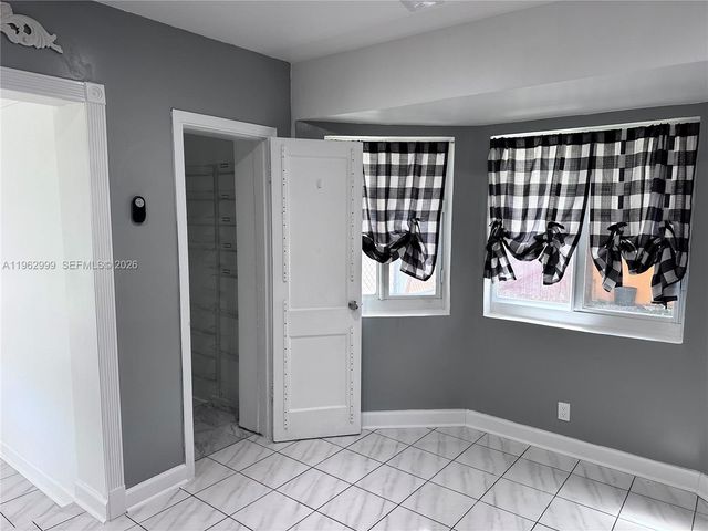 2820 Fletcher St, Hollywood, FL 33020