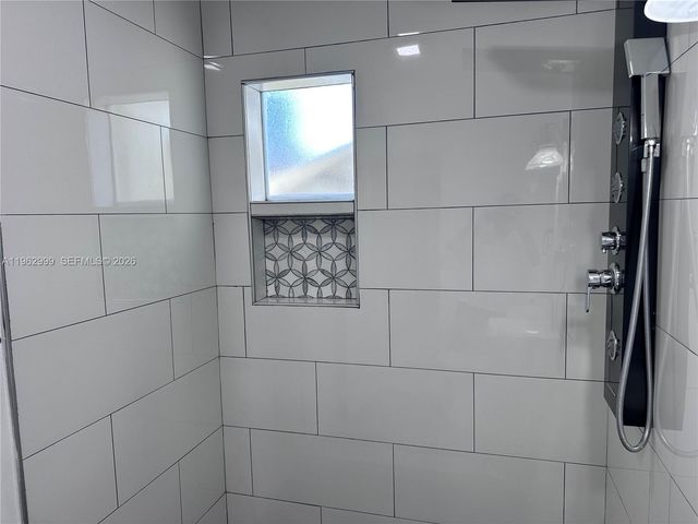 2820 Fletcher St, Hollywood, FL 33020