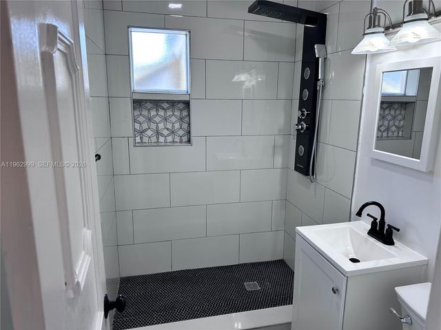 2820 Fletcher St, Hollywood, FL 33020