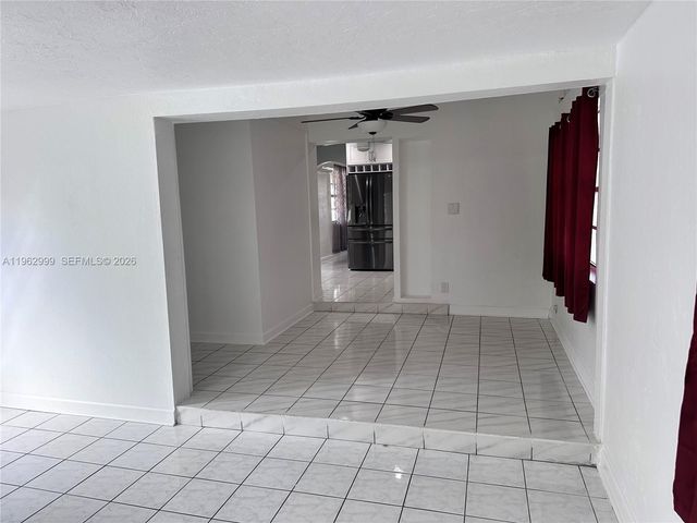 2820 Fletcher St, Hollywood, FL 33020