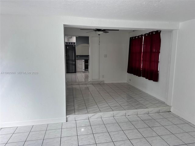 2820 Fletcher St, Hollywood, FL 33020