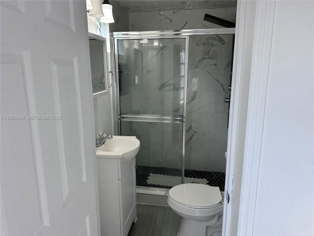 2820 Fletcher St, Hollywood, FL 33020