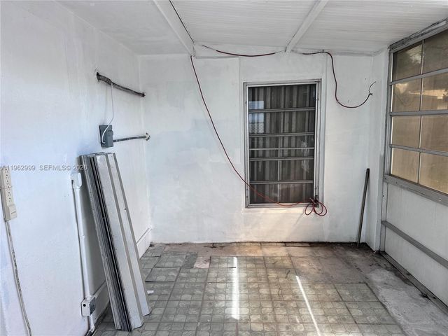 2820 Fletcher St, Hollywood, FL 33020