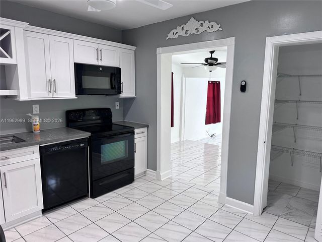 2820 Fletcher St, Hollywood, FL 33020