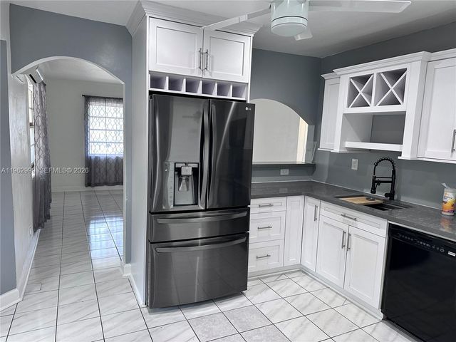 2820 Fletcher St, Hollywood, FL 33020