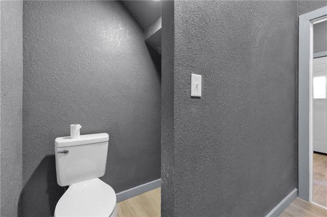 1809 Pacific Street, St Joseph, MO 64503