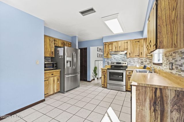 67 Ravenwood Court, Ormond Beach, FL 32174