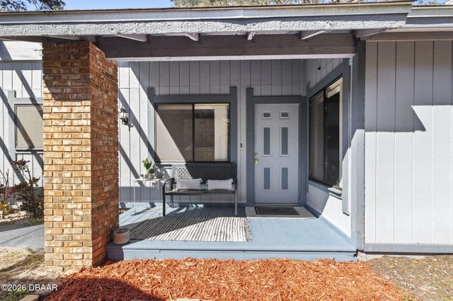 67 Ravenwood Court, Ormond Beach, FL 32174