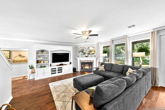 114 Little Hill, Boerne, TX 78006