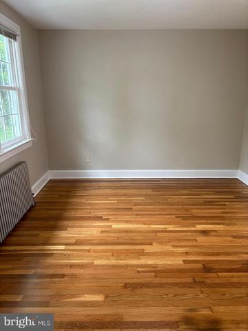 122 HOMESTEAD AVE, Hamilton, NJ 08610