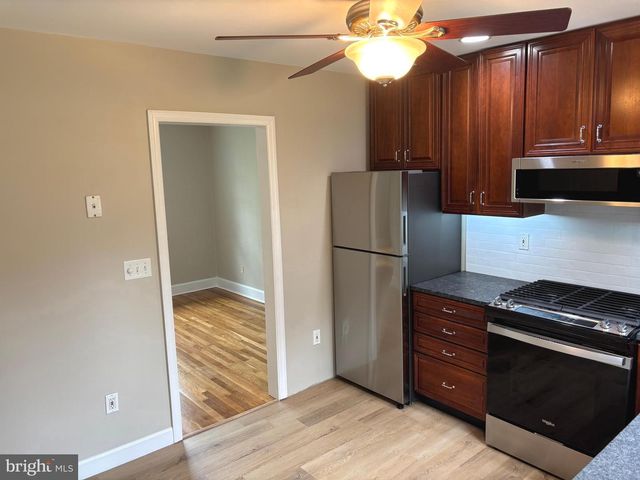 122 HOMESTEAD AVE, Hamilton, NJ 08610