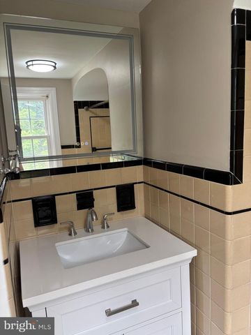 122 HOMESTEAD AVE, Hamilton, NJ 08610