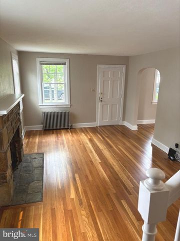 122 HOMESTEAD AVE, Hamilton, NJ 08610