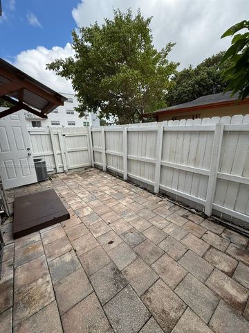 14310 NE 5th Place, Miami, FL 33161