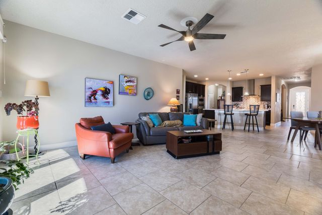 2635 Vista Manzano Loop NE, Rio Rancho, NM 87144